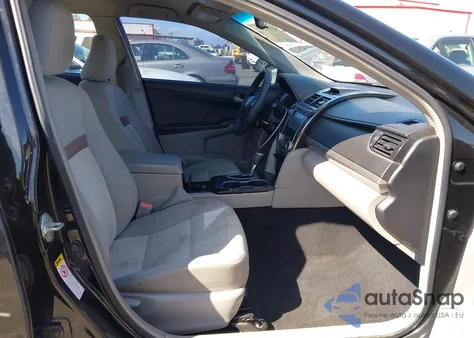 2012 Toyota Camry Le z USA, uszkodzony, nr VIN 4T4BF1FK9CR163525